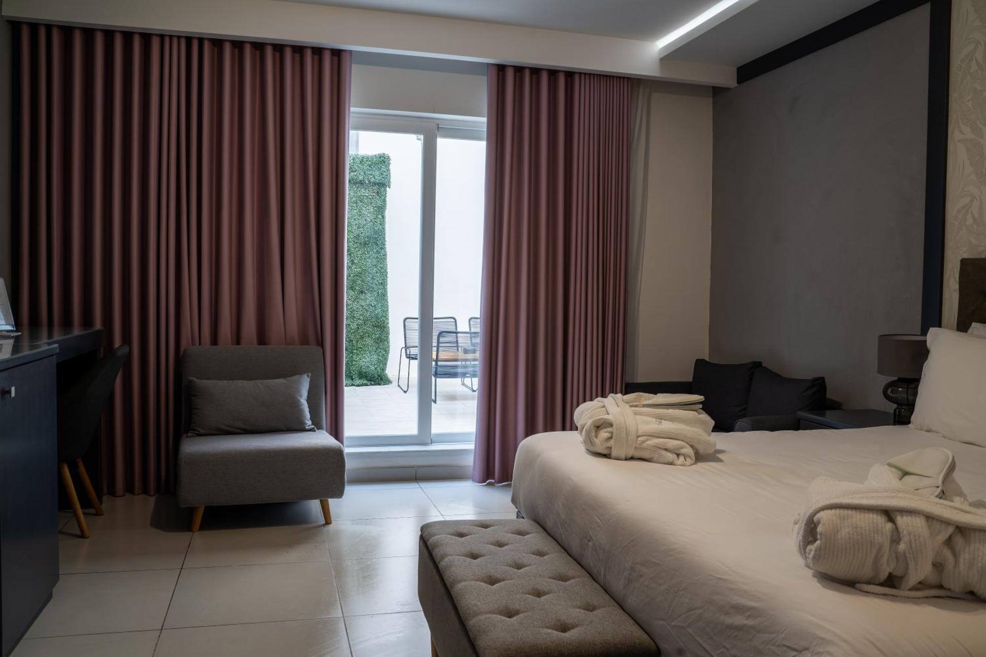 The Republic Boutique Hotel Валетта Экстерьер фото